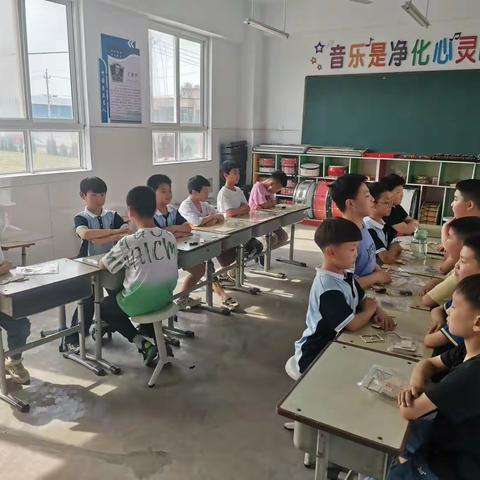 车村小学科技制作社团