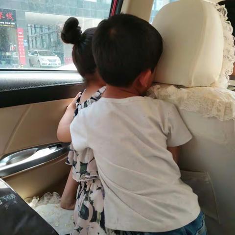 相亲相爱一家人