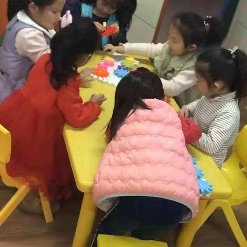 合作中的快乐【潍坊市机关幼儿园华府分园大七班】