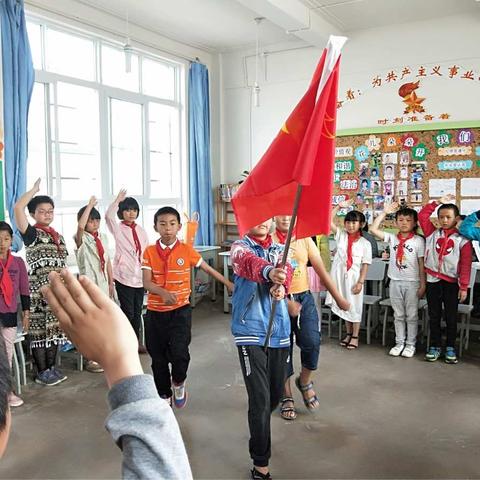 玉溪市江川区九溪中心小学“育禾苗感党恩”系列活动之“文明卫生伴我行”主题班队会