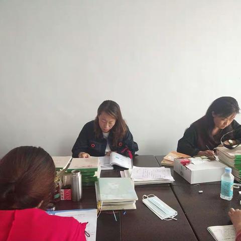 学无止境，教无定法——记宁武县西关小学六年级语文教材解读活动