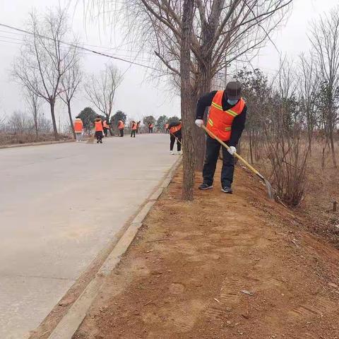 人勤春来早 奋进正当时—汝州市农村公路管理所开展农村公路春季养护会战