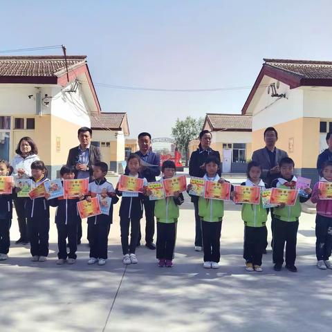 以书香为伴  与美德同行——临洮县洮阳镇木厂小学读书系列活动侧记