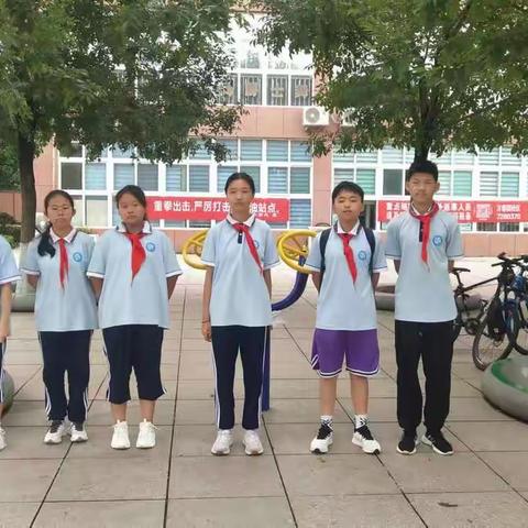 寒亭区实验中学七（4）繁星中队职业体验——小小清洁工