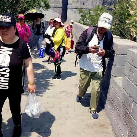 美丽的五月，长城一日游，