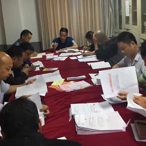 寺耳镇教育脱贫工作推进会