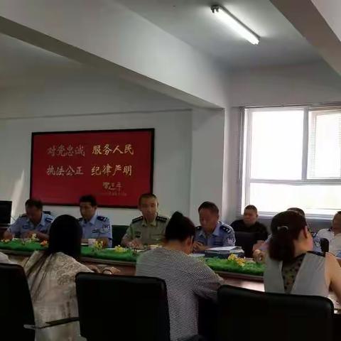 【桥南街社区创城在路上】桥南街社区参加“四防培训会”为进一步做好创城工作增砖添瓦