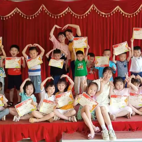 韬鉴幼儿园灵慧四班期末成果汇报