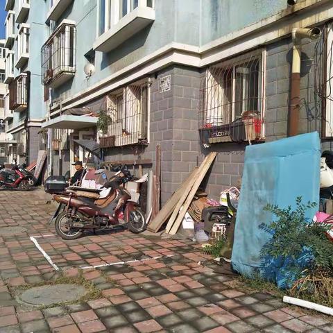 [元宝山街道】北园社区助力创城开展环境卫生整治活动