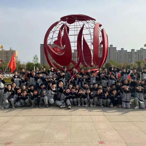 海棠枝头春意浓，不负时光踏歌行——西平五中小学部三二班春游活动