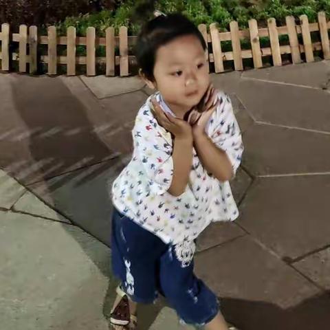 大保当第一幼儿园中三班暴诗姚