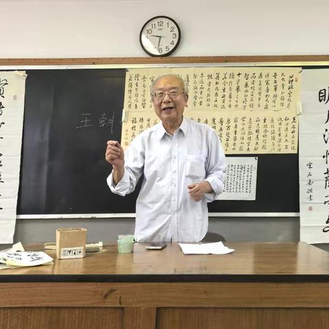 黑云难阻研书路