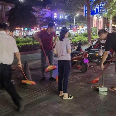 县委政法委深入责任路段开展创文巩卫工作