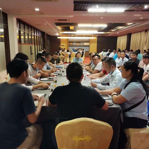 陵水县社区戒毒社区康复专职工作人员分组交流学习