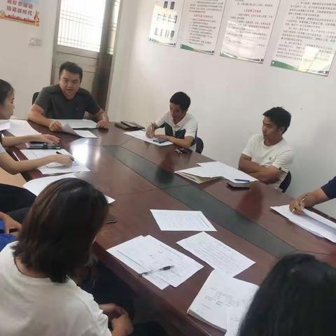 台楼村召开下设支部换届选举动员大会（5月25日）