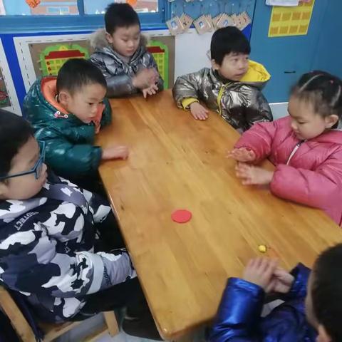 中三班冬至主题活动——彩色饺子