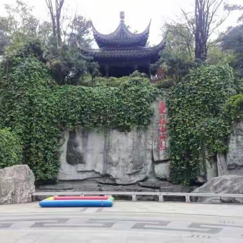 美丽春城