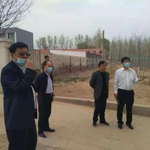县教育局领导到我校视察工作