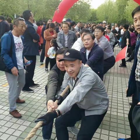 航建公司拨河比赛