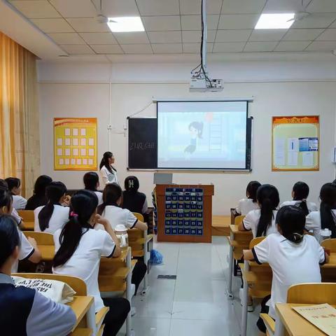 海口华健幼师职业学校组织学生观看禁毒宣传视频