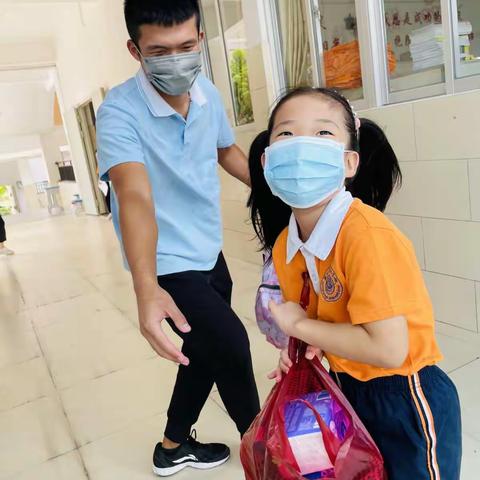 疫情见消散，复学正当时