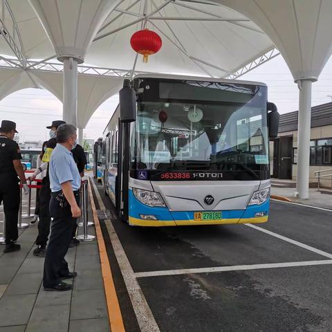 客五第三车队助攻环球度假区压力测试，圆满完成文化旅游区停车场首日运营接驳任务