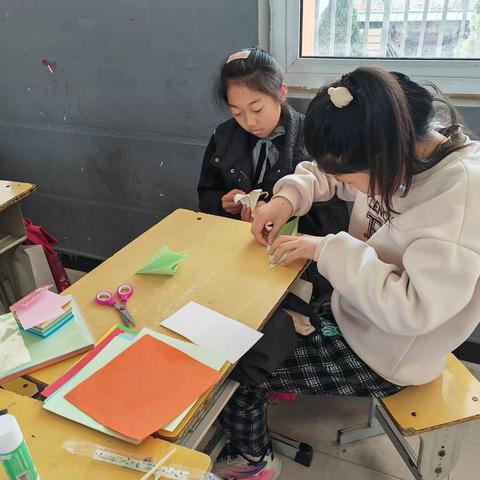 【蒲西街道宋庄小学】手工社团助力三八女神节🌹🌹