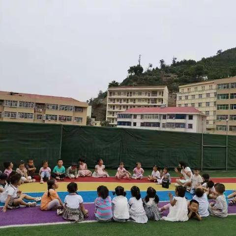 安塞区兰花花幼儿园第十八周苗宝们的精彩绽放