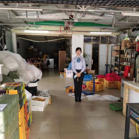 万宁市支行周末开展外拓活动（第五周）