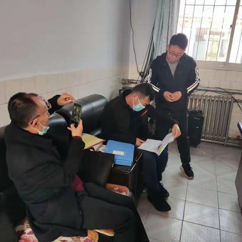 应接尽接新冠疫苗，构筑防疫屏障