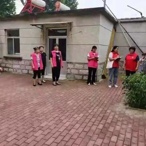 贾庄镇妇联文明联合，开展“出彩人家”文明创建活动