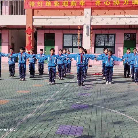 新乡县李台实验小学庆元旦过新年！文艺汇演圆满成功！点赞！