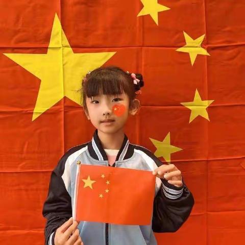 通榆县实验小学2022级1年2班    李紫玉的成长记录