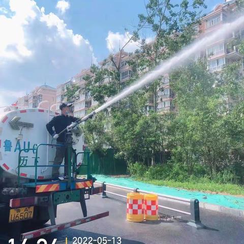 园林车队飘絮治理见成效