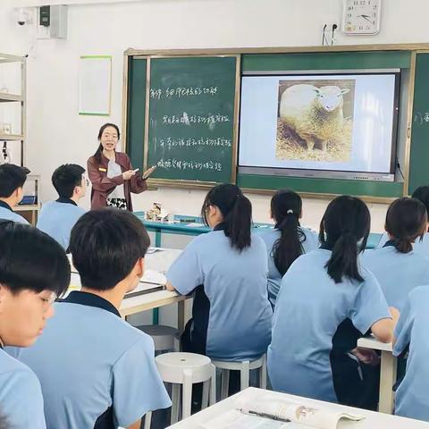 “生”临其境展风采——海口山高高级实验中学高中生物组赛课风采