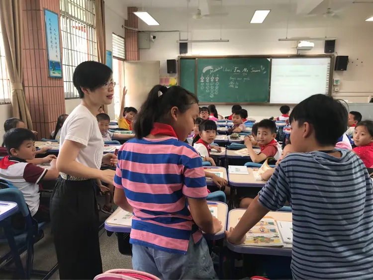 开学初,你认真的样子值得点赞