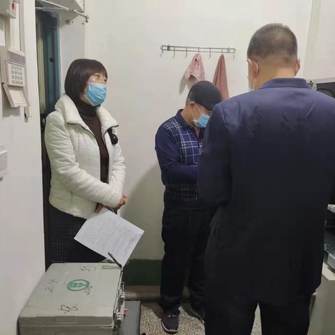 克旗支行开展2021年第八个管理人员网点服务体验日活动