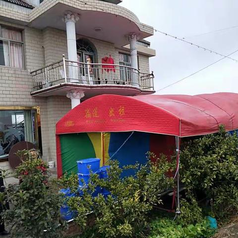 沉痛悼念伯母郁莲凤仙逝
