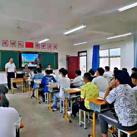 新学年      新起点     新征程﻿ ﻿﻿  ——旬阳县职业中等专业学校2021级建筑专业入学教育