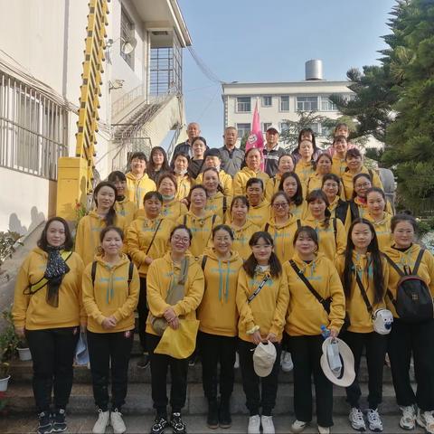 “激情凝聚力量，团队绽放活力”——大营街幼儿园“三八妇女节”团建活动