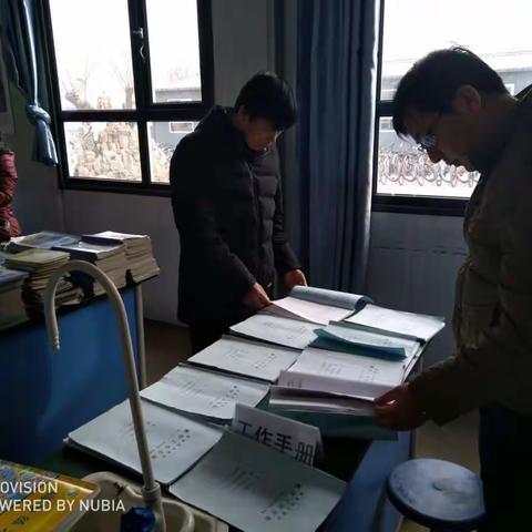 拳拳教师心 字字园丁情一一响嘡中学教学常规检查