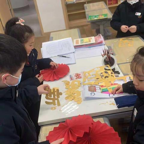 开学第一天你们知道吗？我是激动都差点不睡觉了⊙ω⊙