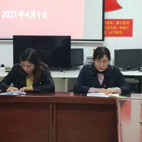 解放街道印机社区党总支 开展习近平新时代中国特色社会主义思想宣讲活动