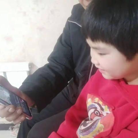 民主学校一年二班家长学习《亲子沟通智慧:您这样说话，孩子一定听！》
