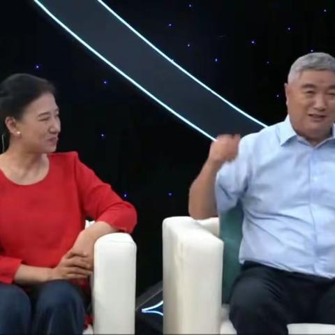民主学校一年二班家长学习《家庭教育公开课》第五期