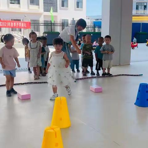 快乐的幼儿园——溆浦县幼儿园三园区小二班