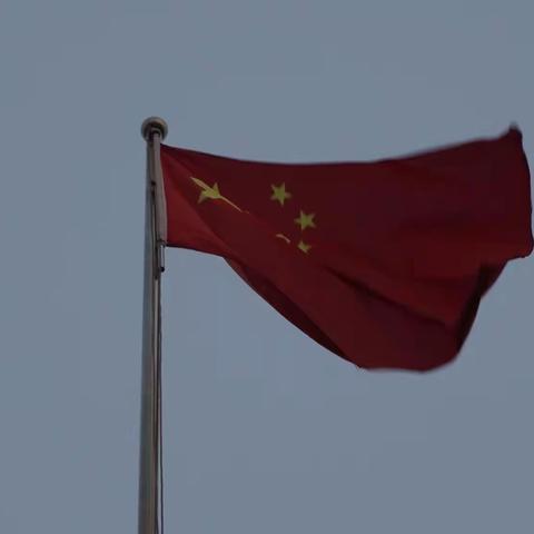 珍爱生命，从遵守交通规则做起！