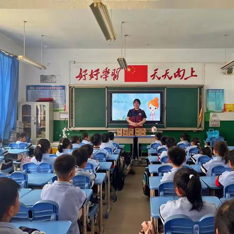 山阳疾控开展全国“爱眼日”科普知识进校园活动