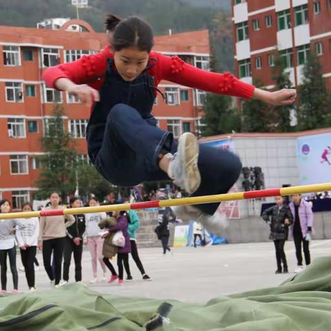 文峰职中第26届校运会火热进行中