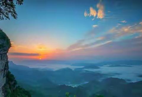 质量分析明方向，反思成长共提升——教师发展中心到北果元中学召开九年级期中教学质量分析会